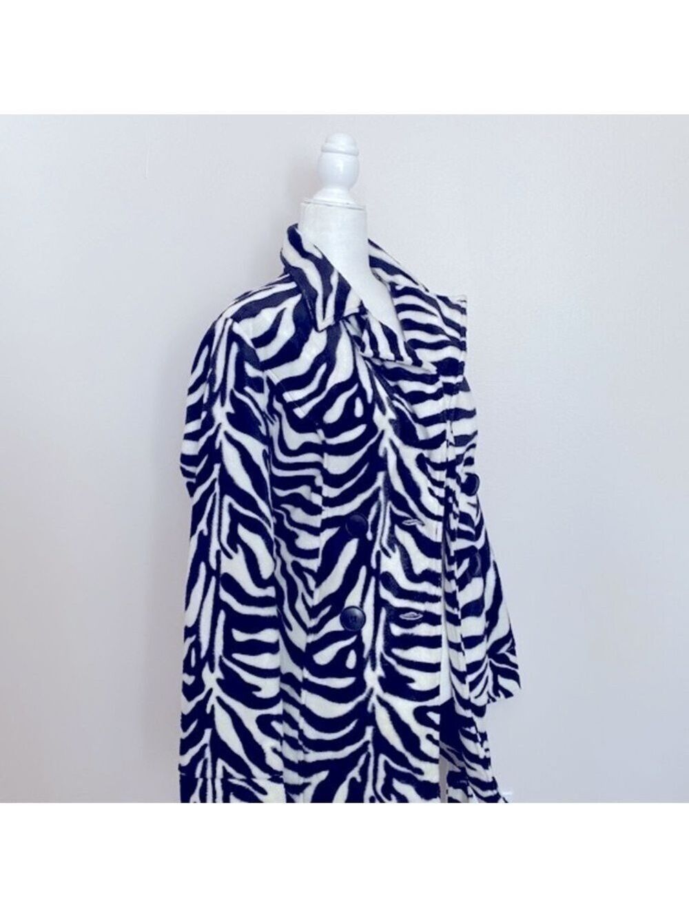 NWOT heart soul zebra lux faux fur zebra trench coat - Picture 5 of 15